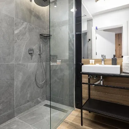 Sun Towers 52 アパート シフィノウイシチェ