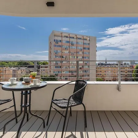 Sun Towers 52 アパート シフィノウイシチェ